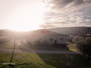 Armazém Industrial 2.100m2 de Terreno, Mendiga, Porto de Mós - Grande imagem: 5/15