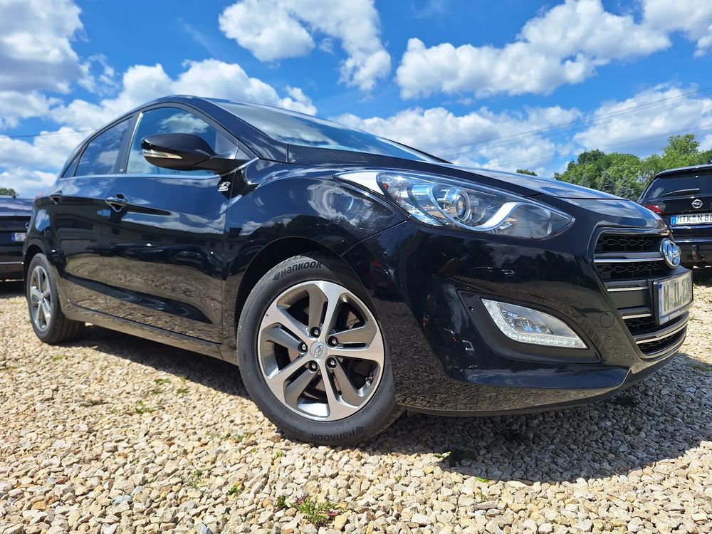 Hyundai i30 II (2012-2017) blue Kombi 1.6 GDi Passion 2016