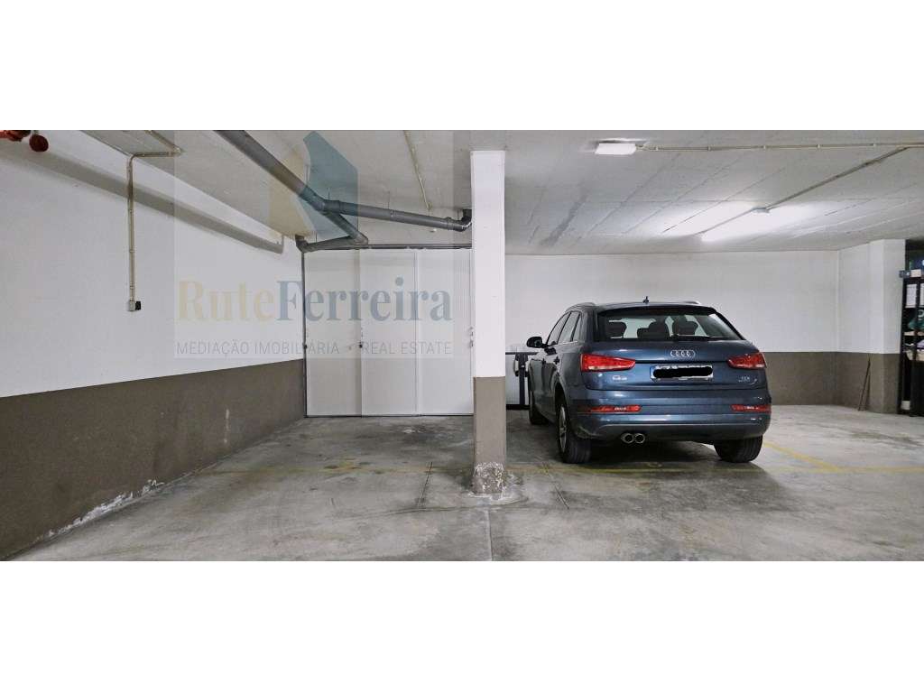 Apartamento T3 no Condomínio Campo Real !!-33