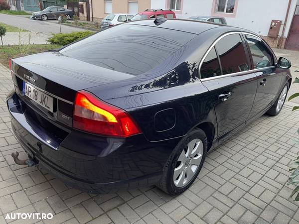 Volvo S80 2.5T Momentum - 7