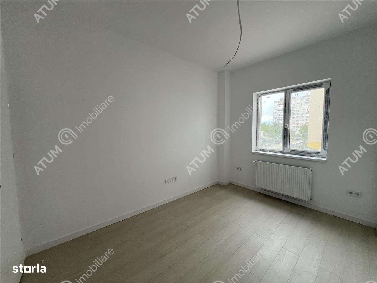 Apartament de 3 camere cu 2 bai etaj intermediar zona Rahovei - Imagine principală: 4/12