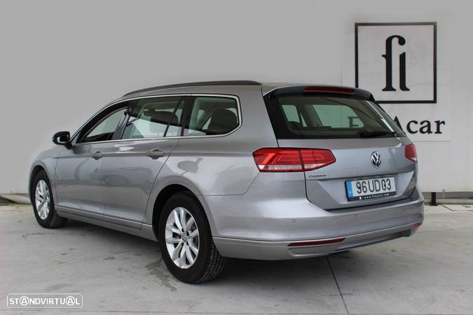 VW Passat Variant - 6