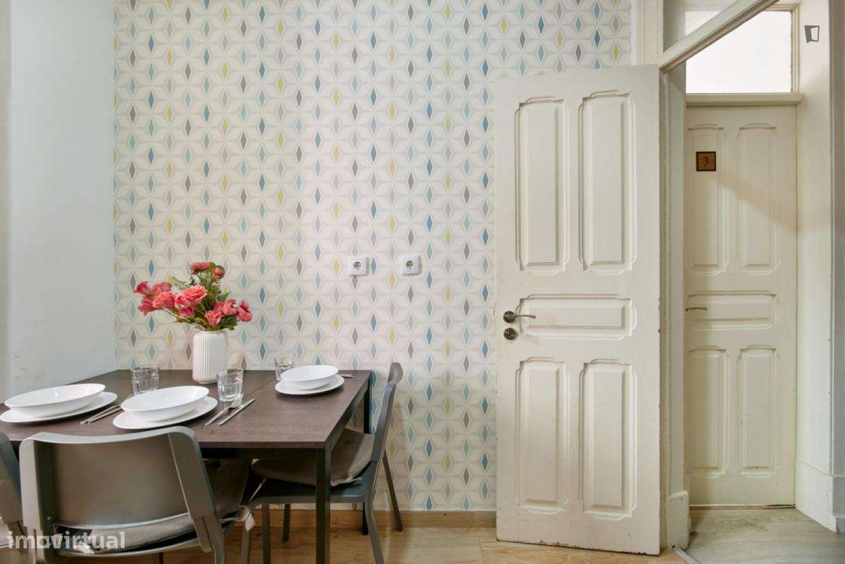 Quarto - localizado em Alameda Lisbon - Grande imagem: 4/7