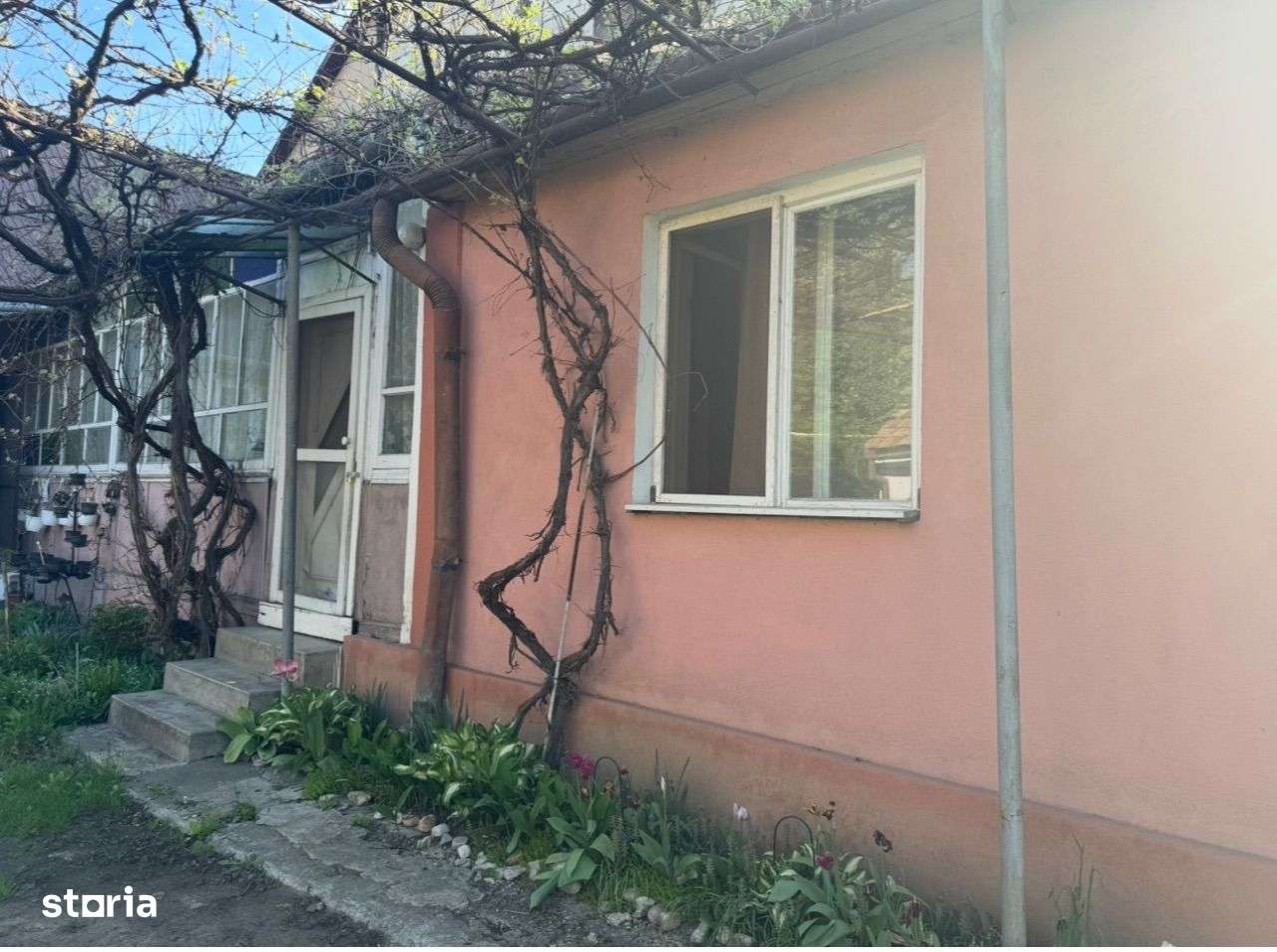 Casa 3 camere , 500 mp teren , zona C.R.Vivu - Imagine principală: 1/11