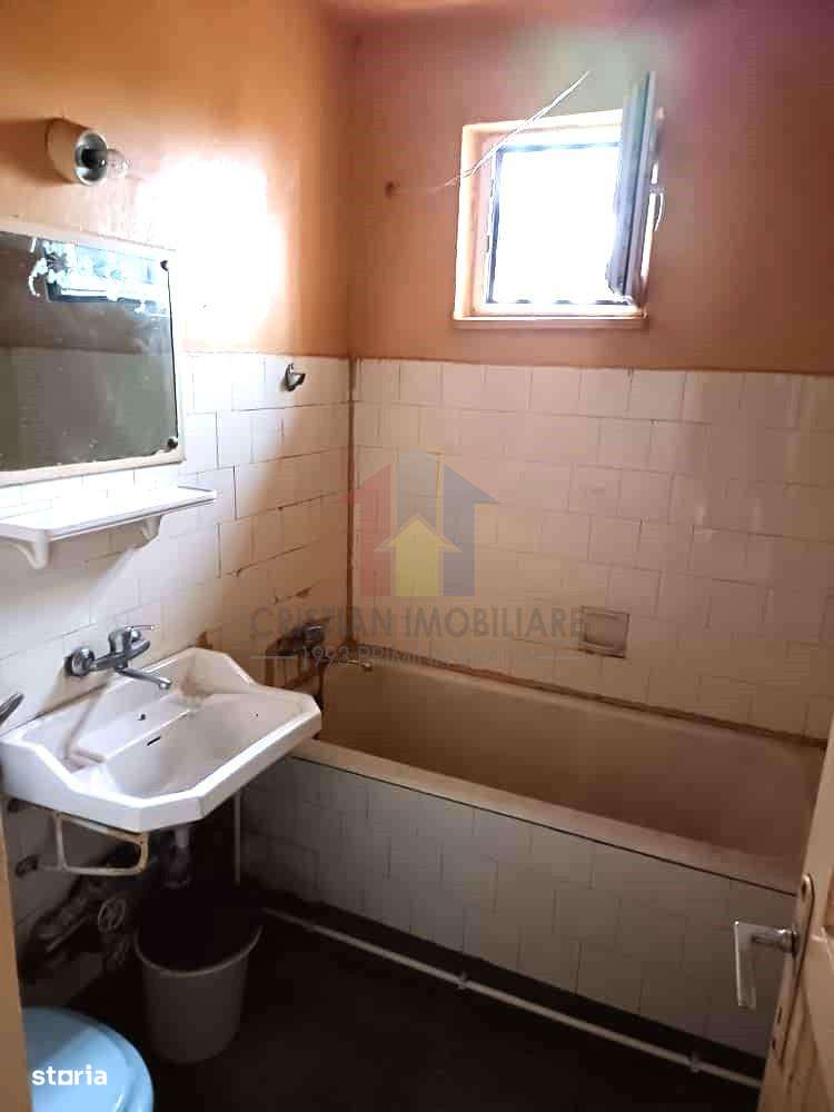 Zona H Botev- Independentei-, Ap 2 camere, Liber - Imagine principală: 5/5