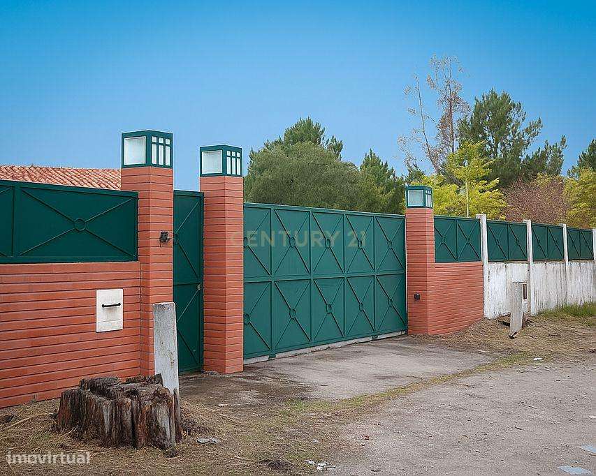 Moradia térrea no Tramagal-5