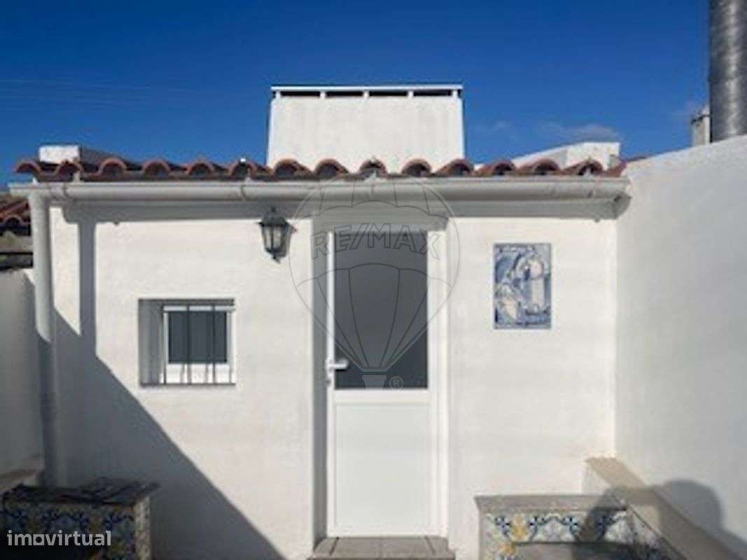 Moradia T1 para arrendamento - Grande imagem: 2/14