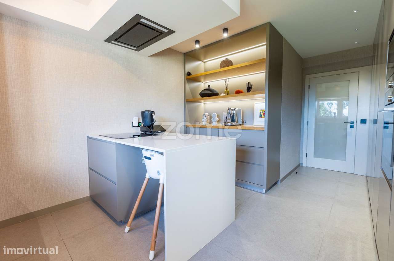 Luxo, privacidade e tecnologia - T4+1 Premium em Guimarães-11