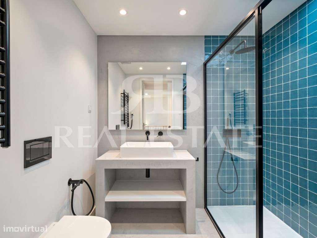 Moradia T4 com Jardim e Piscina no Monte Estoril - Cascais-19