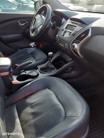 Hyundai ix35 2.0 CRDi Premium - 9