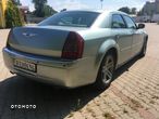 Chrysler 300C Touring 5.7 V8 HEMI Automatik - 4