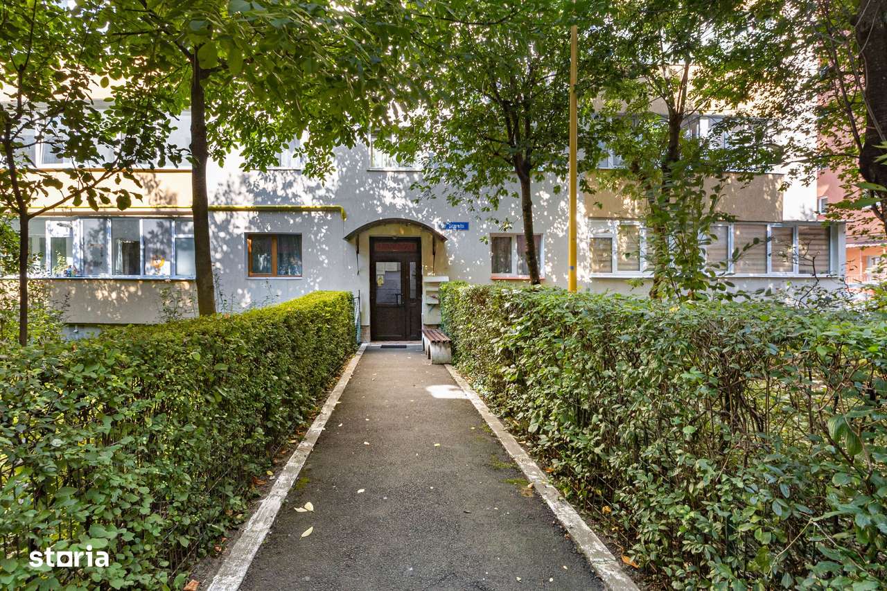 Vânzare apartament 3 camere Brașov, strada Sitarului-11