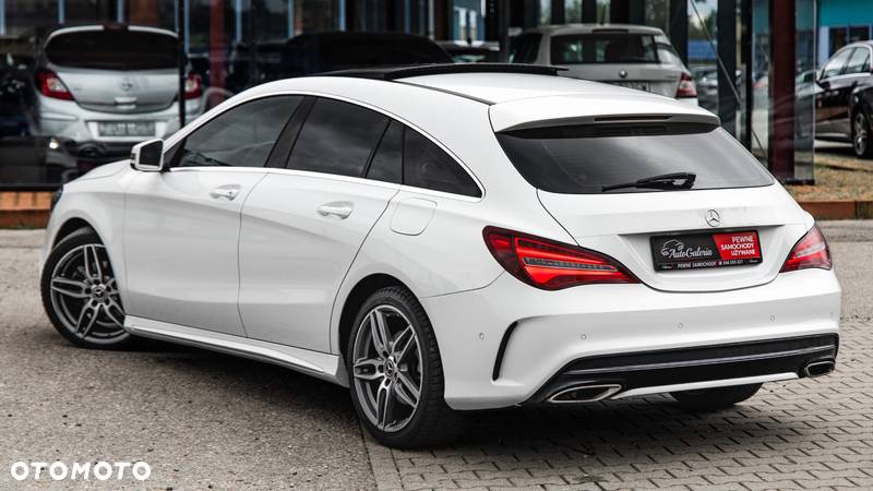 Mercedes-Benz CLA 180 7G-DCT AMG Line - 12