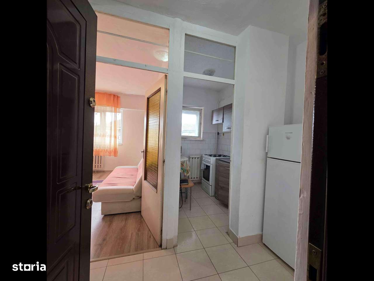 Garsoniera tip D. Strada Traian Lalescu. Zona Rogerius - Imagine principală: 4/8