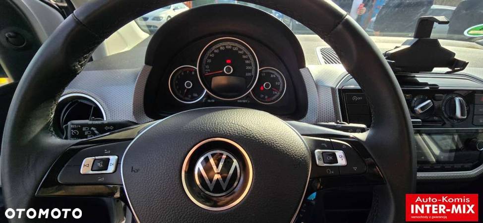 Volkswagen up! - 23