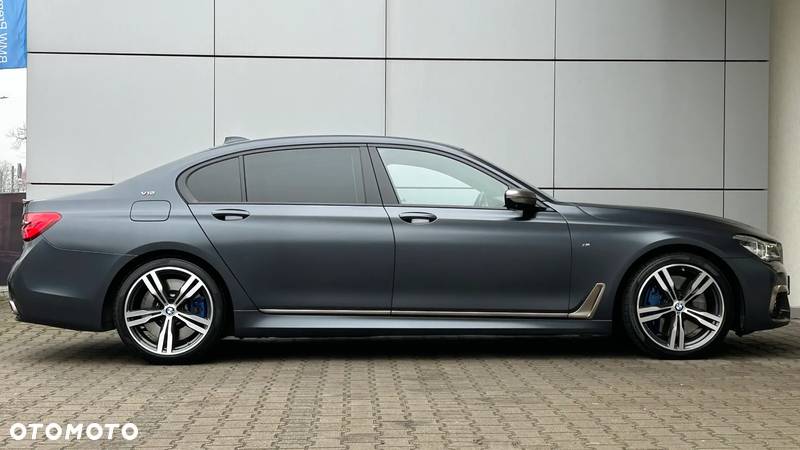 BMW Seria 7 M760Li xDrive - 9