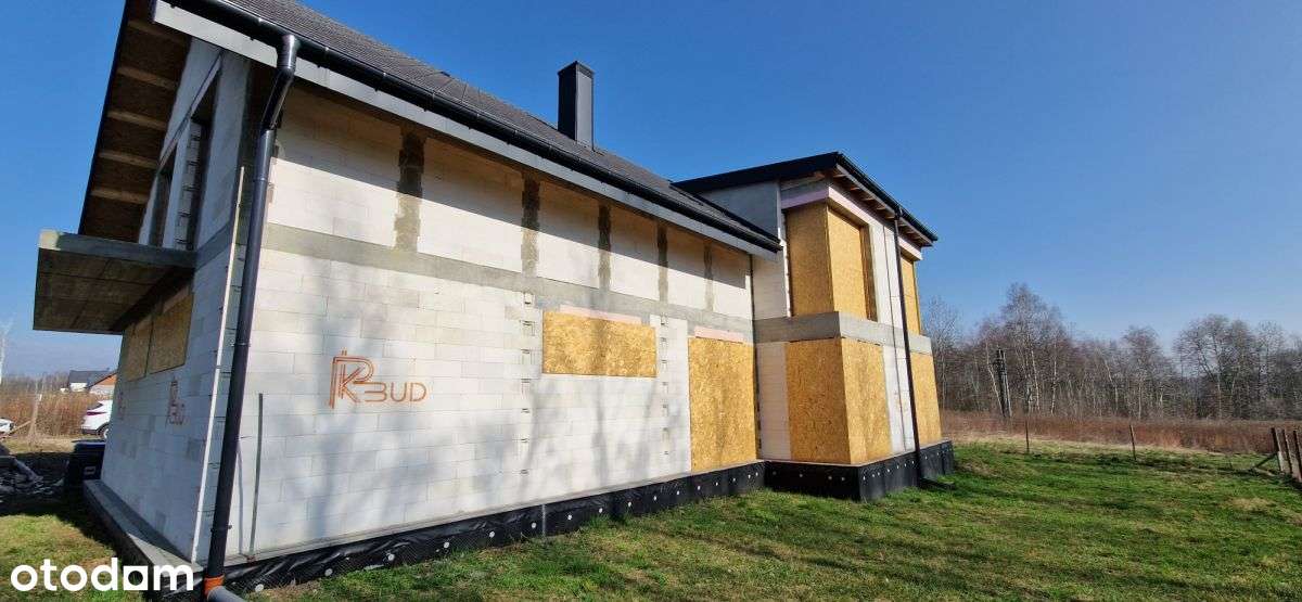 Blisko ośrodek sportowy Cracovia Training Center-8