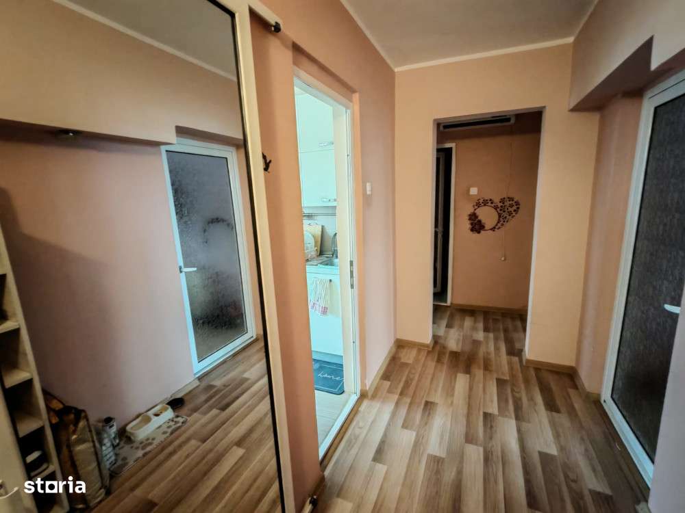 Apartament decomandat cu 3 camere Tiglina II-5