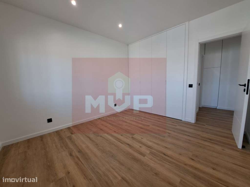 T1 renovado Quarteira Vista Serra - Grande imagem: 5/14