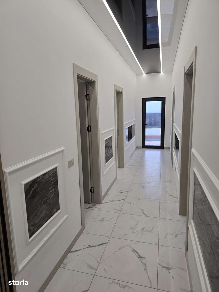 Case de vanzare in Agigea zona Steaua de Mare - Imagine principală: 4/20