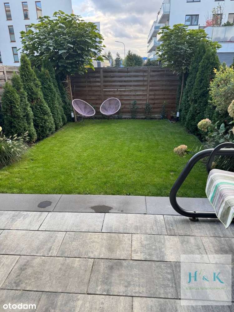 Trzy pokoje, dwa ogrody w Józefosławiu-19