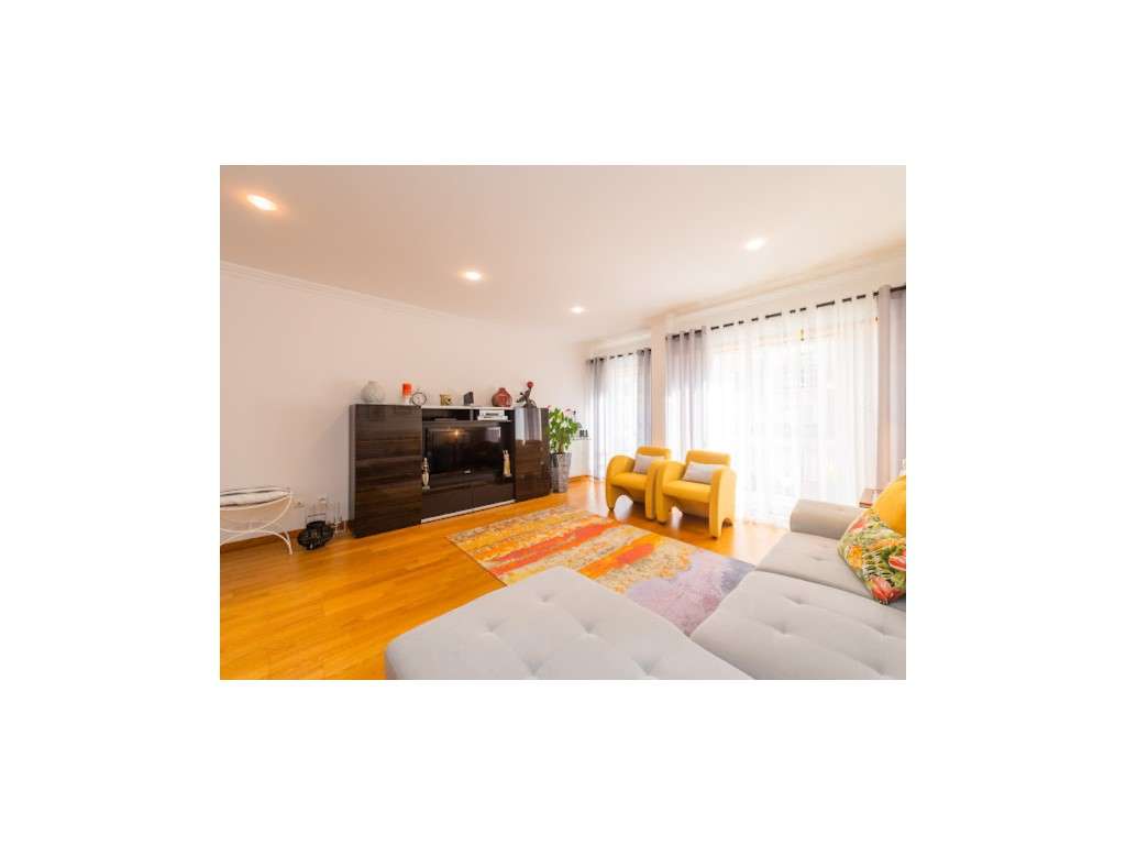 Excelente Apartamento T3 com 2 Lugares de estacionamento em Campina...-2