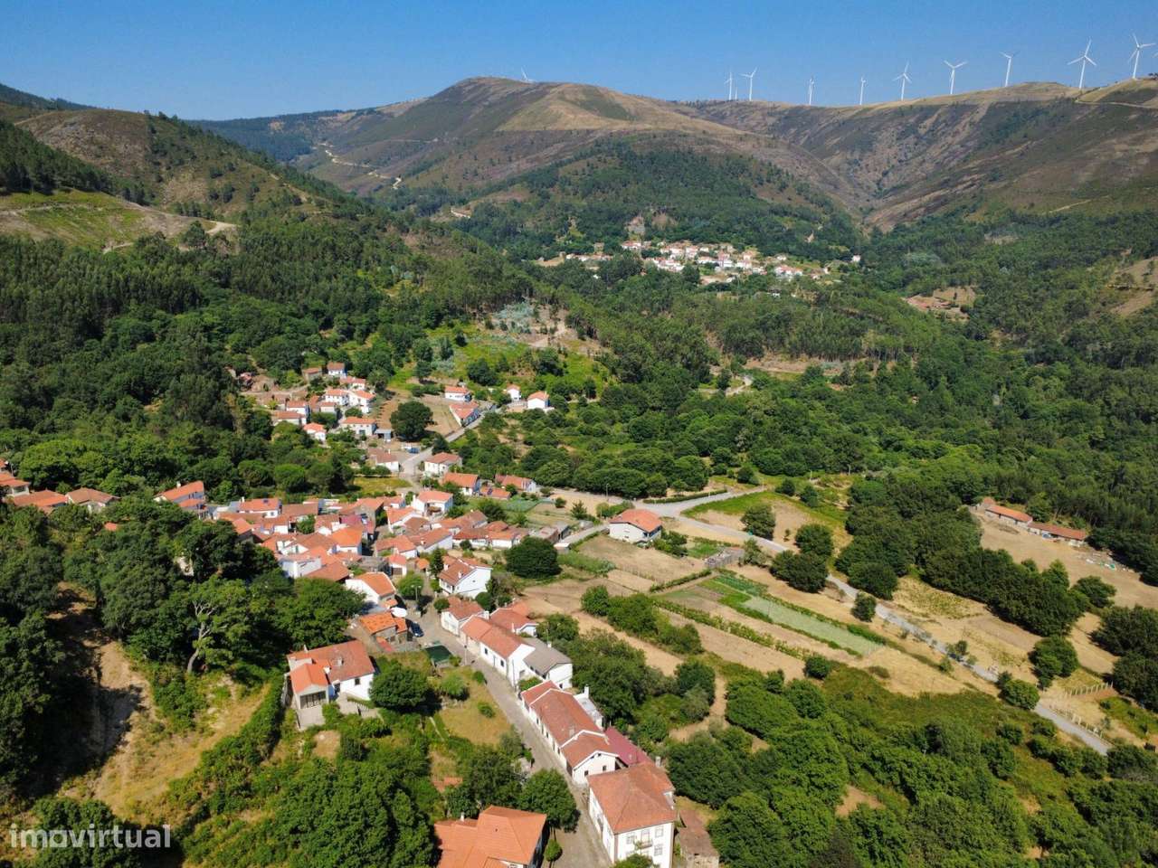Moradia em banda, para venda, Castanheira de Pêra - Castanheira de ... - Grande imagem: 5/30