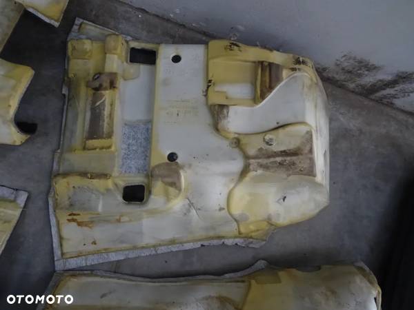 DYWAN WYKŁADZINA PODŁOGA AUDI A8 D3 02-05 NR151 - 13