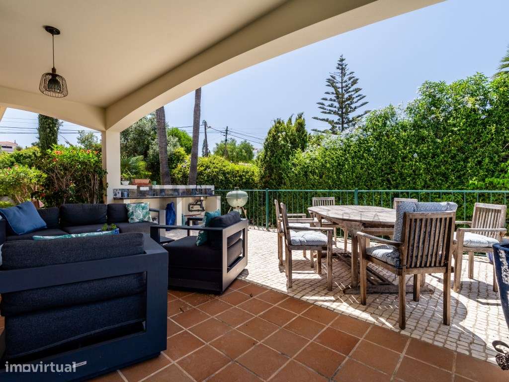 Moradia T3 Renovada com Piscina e Jardins Privados, a Dois Passos d...-18