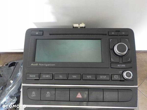 AUDI A3 II 8P LIFT RADIO KONSOLA PANEL NAWIGACJA 8P0035193E - 5