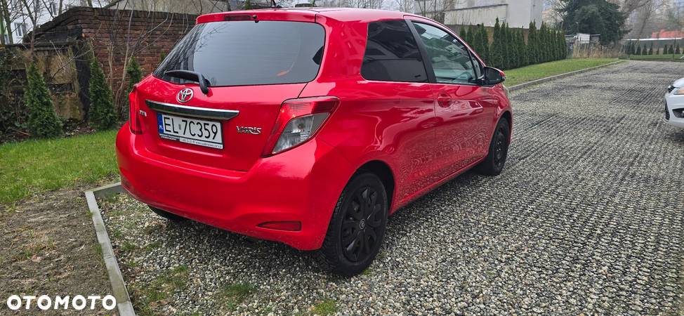 Toyota Yaris 1.0 Luna - 7