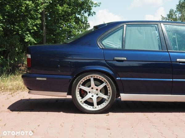 BMW M5 Standard - 16