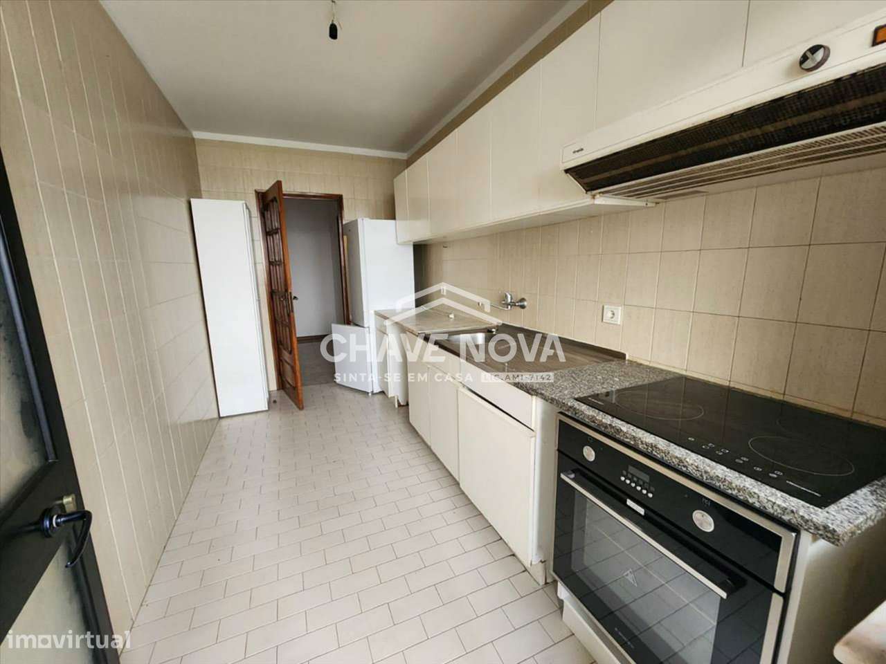 T2 c/ Lugar de Garagem em Vilar do Paraíso - Grande imagem: 5/17