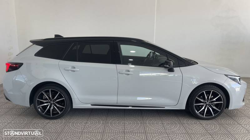 Toyota Corolla Touring Sports 1.8 Hybrid GR-Sport - 17