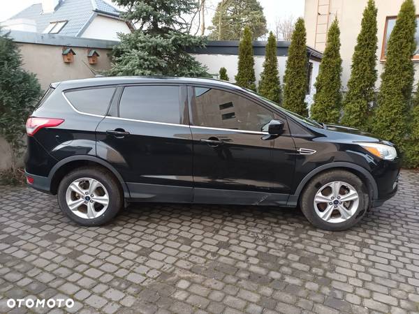 Ford Kuga - 2