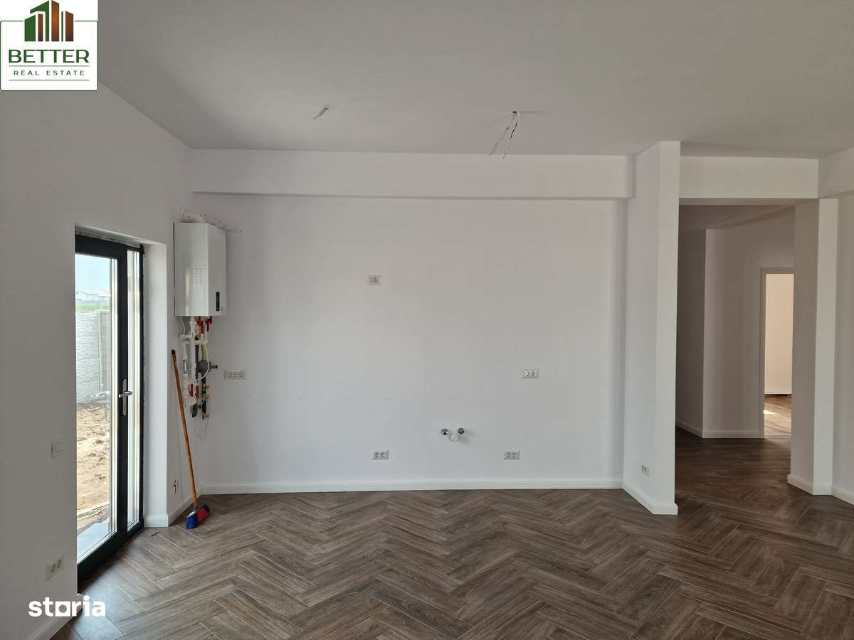 Casă 4 camere cu panouri fotovoltaice – de vânzare Com. Berceni 370 mp - Imagine principală: 5/15