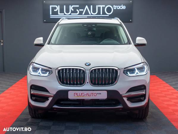 BMW X3 xDrive20i AT Luxury Line - 2