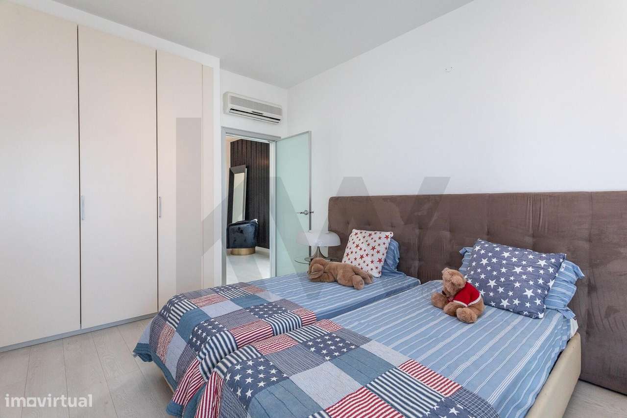 Moradia T3 com piscina, no Palmela Village-46