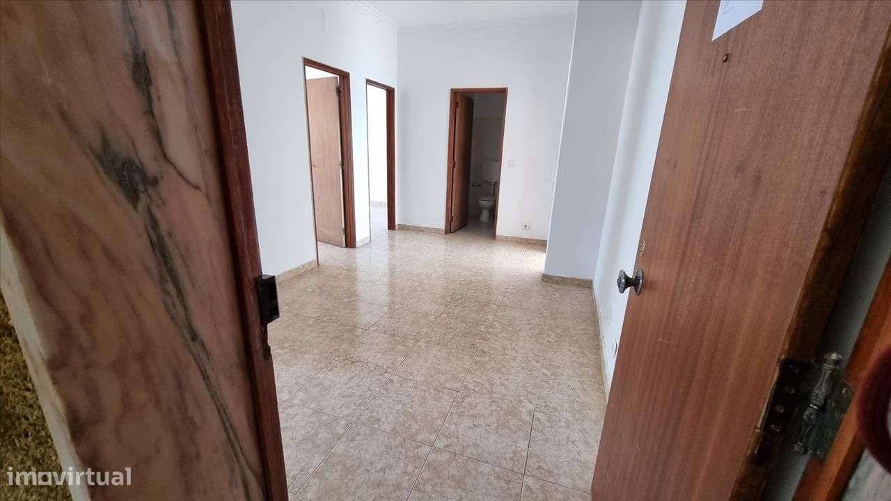 Apartamento no centro de Vila Franca de Xira - Grande imagem: 2/17