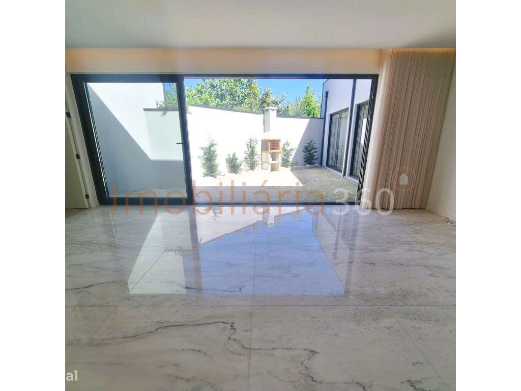 Moradia Terrea T3 Lavra