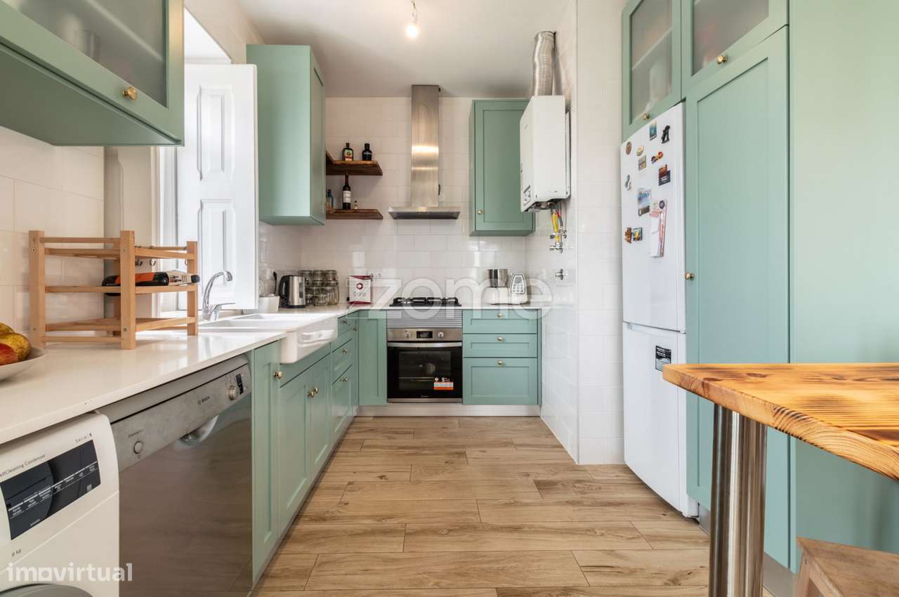 Moradia T6 com 1030m2 de Terreno | Marinha Grande - Grande imagem: 3/37