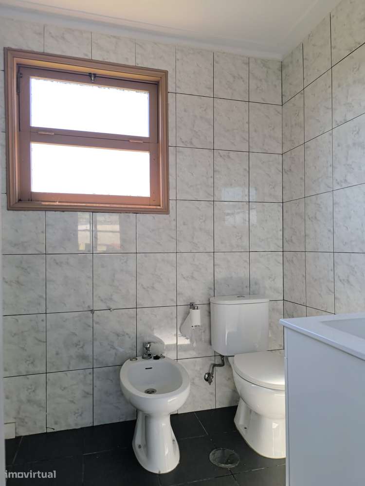 Casa T2 em Quintinha com 4 Casas em Porto Campanhã-19