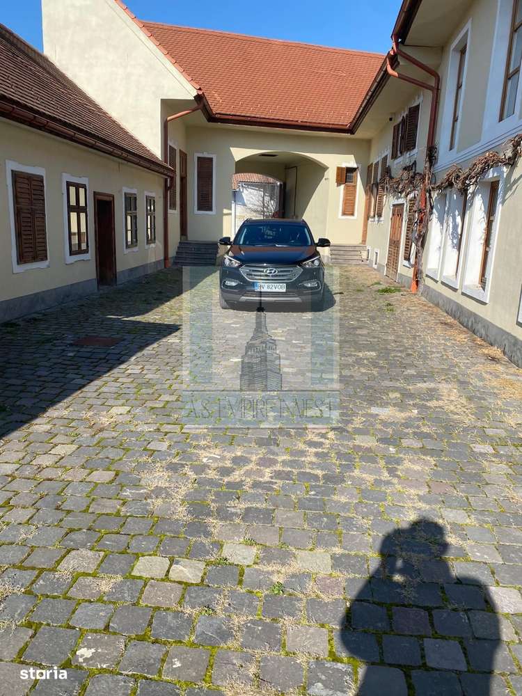 Casa/Villa deosebita , 1012 mp teren - zona Cristian/Brasov - Imagine principală: 2/18