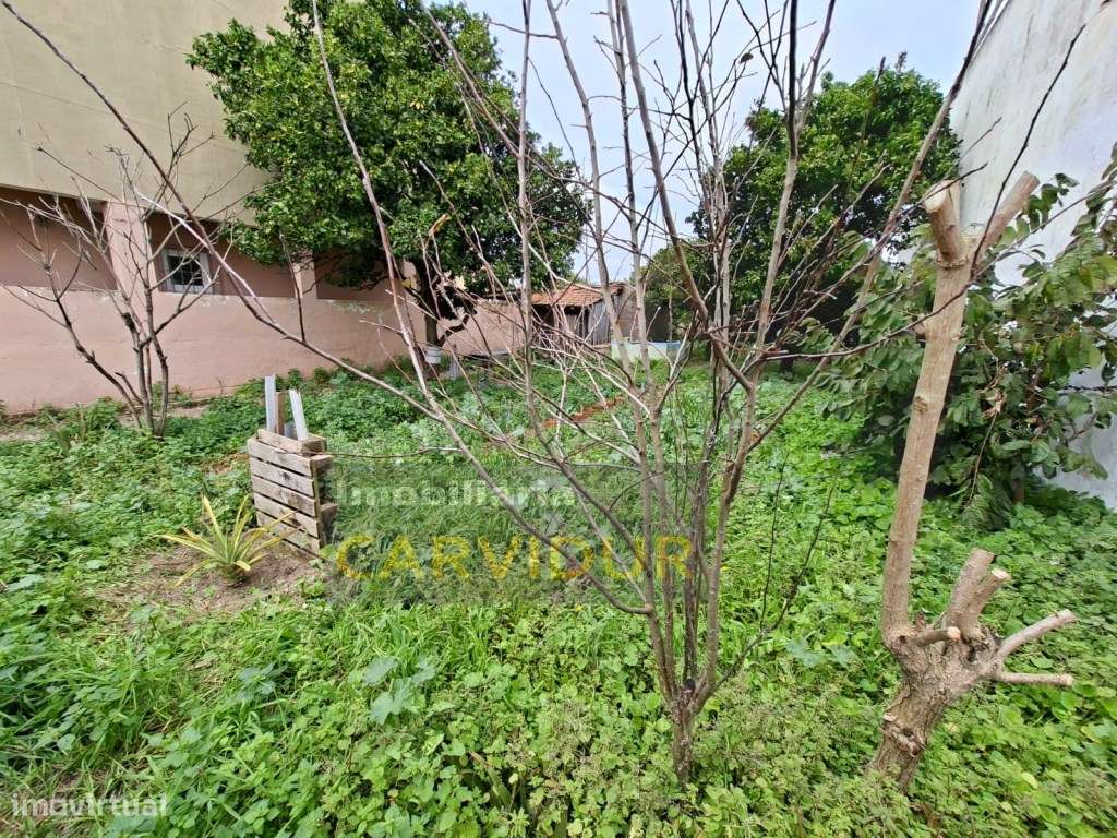 Lote 295m2 para construir moradia perto de Lisboa | Moita-9
