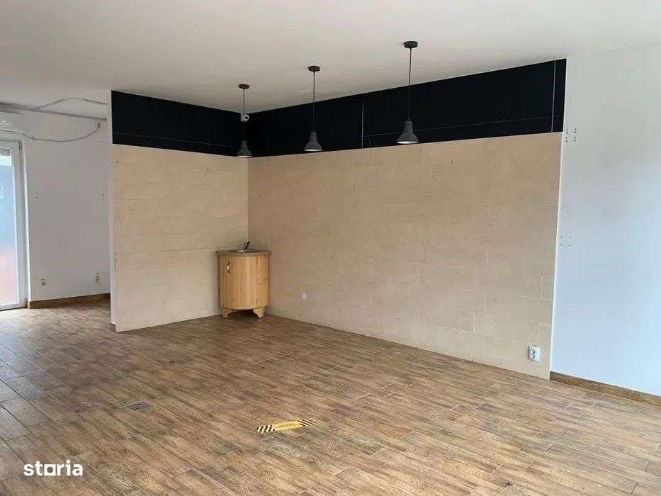 7 Noiembrie - Inchiriere spatiu comercial - B-dul. 22 Decembrie 1989 - Imagine principală: 1/3