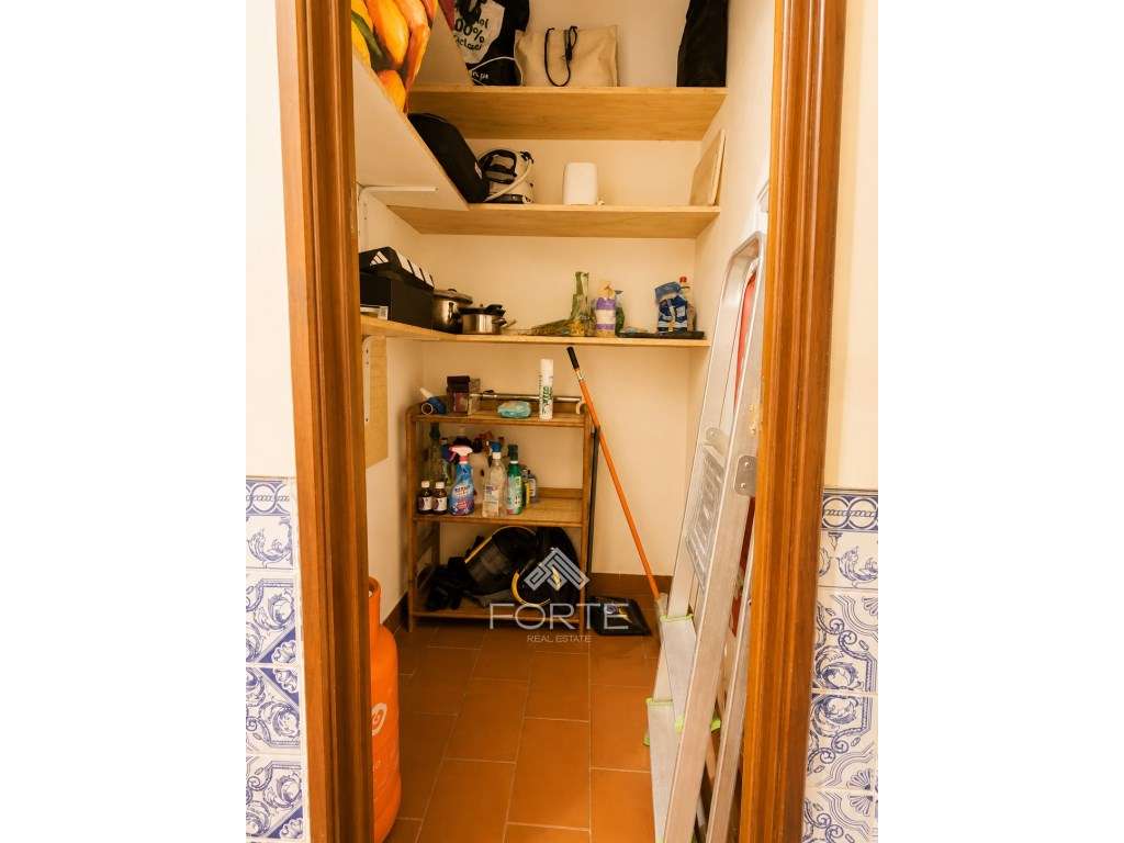 Apartamento T2 - Cacém, Sintra-11