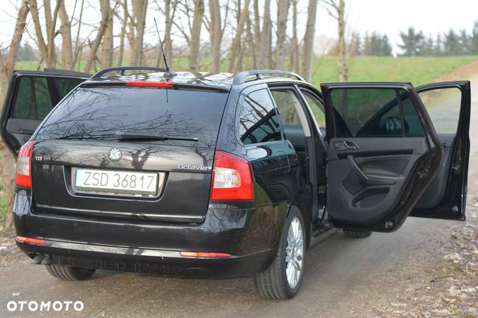 Skoda Octavia 2.0 TDI L&K DSG - 8