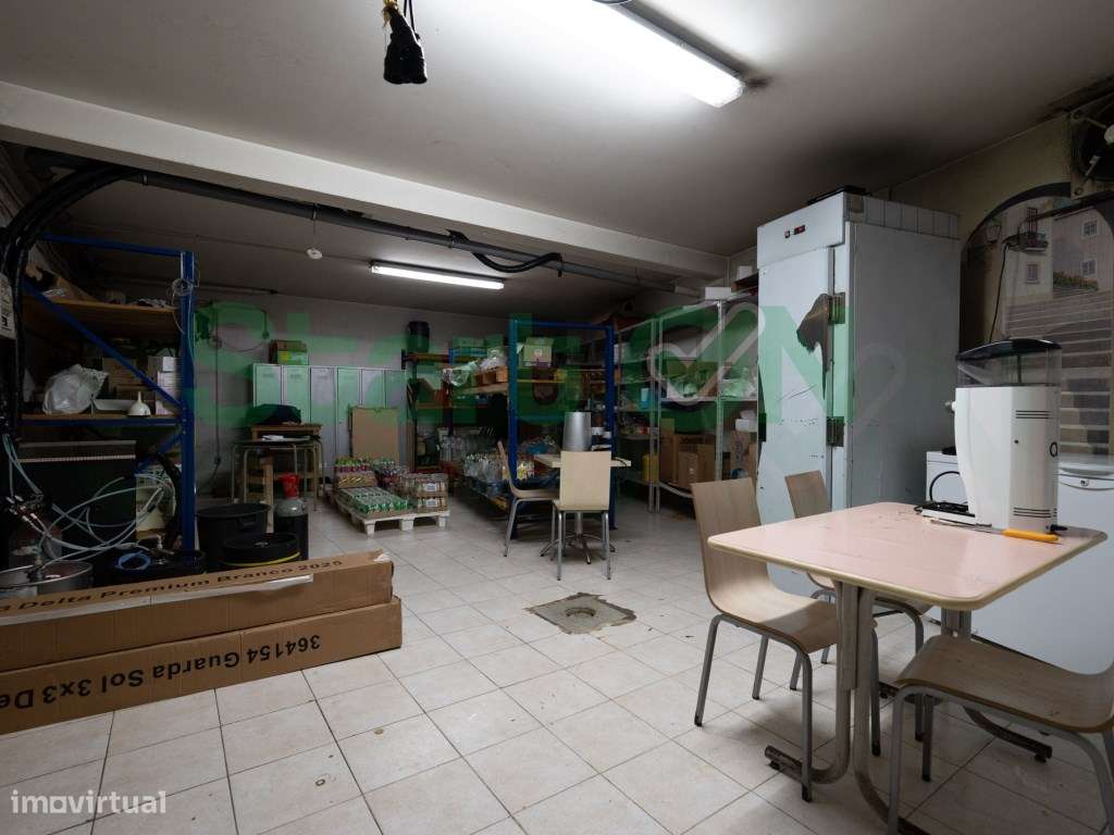 Venda de Imóvel Comercial Excelente Oportunidade de Investimento em...-26