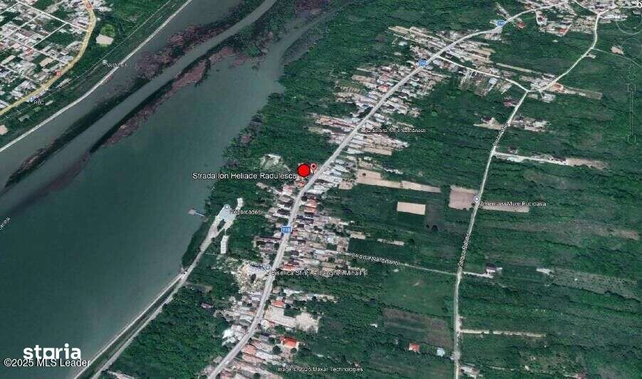 Casa de vacanta cu teren 5394 mp, Pucioasa, Dambovita - Imagine principală: 2/19