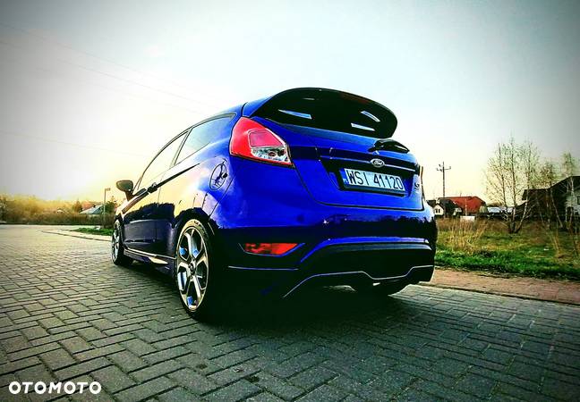 Ford Fiesta 1.6 EcoBoost ST - 2